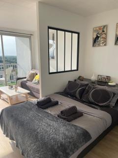 En hauteur, au pied du métro & 7mn du centre Lille - Mons-en-Baroeul - 8