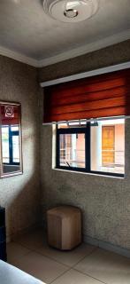 Princeville Guest Lodge - Soweto - 6