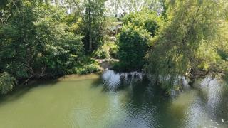 chalet sans voisin, rivière, nature, terrain clos - 9