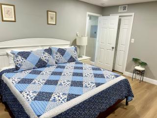 The Palms 1st floor By Pool, Fully Stocked 5 stars - 1