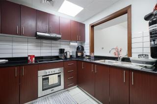 Prime Location - Marina full View - Perfect for holidays - 3