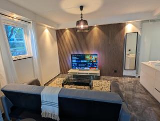 A fully renovated Alkov house - Upplands Väsby - 0