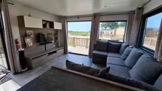 Savacejo Luxe Nieuw Chalet met Prachtig Uitzicht op het Zuidlaardermeer - Kropswolde - 9