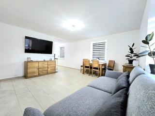 Top Location MotoGP Apartment in Zeltweg near Red Bull Ring - Zeltweg - 0