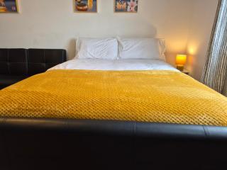 2 double beds flat in Durham free parking - Durham - 0