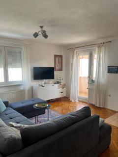 Apartment Sunny day - 8