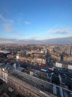 Sky View Two Bedroom Apartment On Edgware Road - Londra - 3