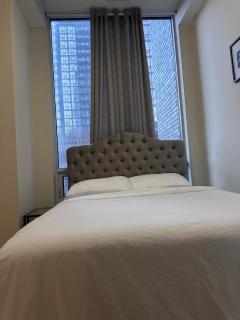 Quiet Room In A Guest House - 0