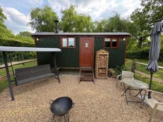 Forest view shepherds hut - Ewhurst - 1