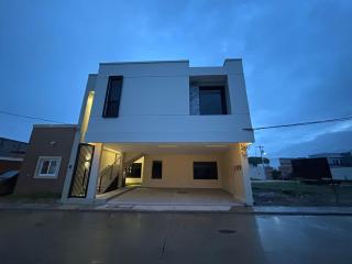 Anturios House Apartamento 2 - - 5