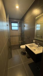 Redbury Pinnacle Suites - Acra - 5