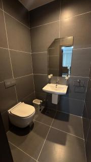 Redbury Pinnacle Suites - Acra - 2