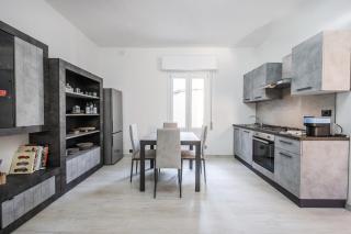 Smart Life House in the heart of Modena - Modena - 9
