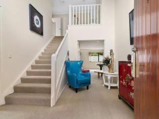 Tatai Lake Edge - 4 Bed Rotorua Lakefront - Rotorua - 1