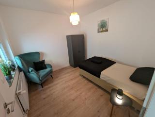 Stilvolle Ferienwohnung am Paderquellgebiet mit Terasse - Paderborn - 8