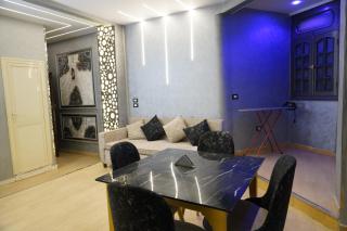 Downtown Tahrir View Cozy Suite - 8