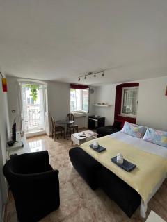 Hidden Gem Studio Apartment - Herceg-Novi - 8