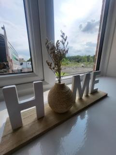 New Build 3-Bed in Rotherham Fast WiFi, Garden & Driveway - Kimberworth - 5