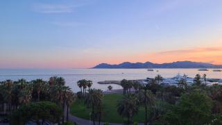 Vue unique sur toute la baie de Cannes et la mer - 9