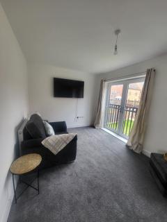 New Build 3-Bed in Rotherham Fast WiFi, Garden & Driveway - Kimberworth - 6