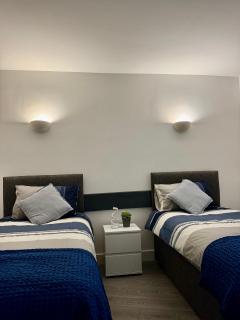 swan house - Poole - 5