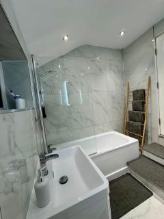swan house - Poole - 1