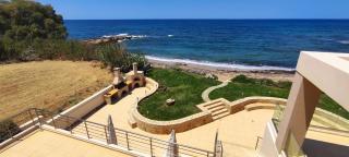 Sea Sand & Sun, Ultimate Beachfront Escape, Living by the sea, on Aegean Waves, by Cretel Villa - Pigianos Kampos - 6