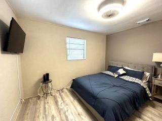 Beach Break House by the Surf - Daytona Beach - 2