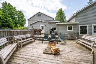 Spacious Home Hot Tub 2 Living Rooms Pets OK - Great Valley - 6