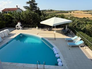 Villa Etheria Luxe - 9