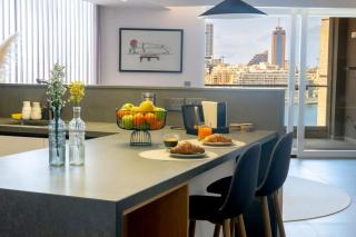 Designer Sea View Apt in Top Location - Sliema - 7