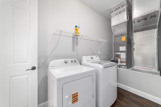 Perfect Getaway #3 Near Rainbow Springs! - - 4