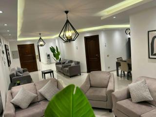 Chic Spacious & Elegant 3BR in Nasr City - By Kemetland - Kairo - 0