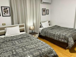 Chic Spacious & Elegant 3BR in Nasr City - By Kemetland - Kairo - 8