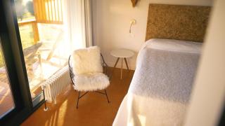 Niditas Suites and Horses - Yuso - 4