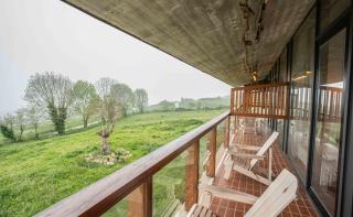 Niditas Suites and Horses - Yuso - 6