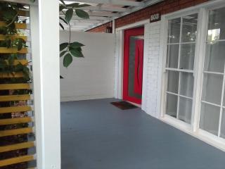 2 bedrooms private bathroom 2 queen beds own entry - Long Jetty - 1