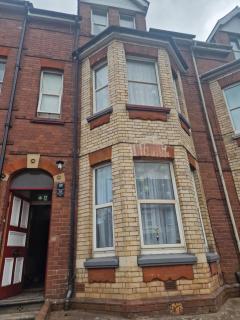 Vally House - Exeter - 0