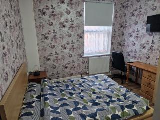 Vally House - Exeter - 8