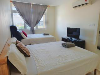 Riverine Diamond 7 RDB Studio CK - Free 1 Parking, Netflix & Cozy Retreat Couples, Families - Kuching - 9