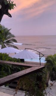 LAOLA SURF CAMP EL SUNZAL - 1