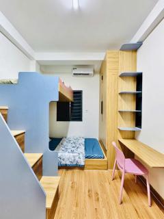 Duy Tan House - Local Modern Colorful Alley Stay, near center - Ho Chi Minh - 1