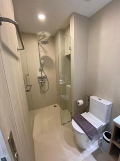 2BR Rooftop Pool & Gym Laguna Skypark - - 4