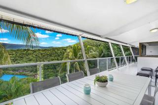 Shutehaven Escape Home with Pool with Ocean Views - Shute Harbour - 1