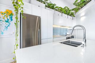 Waterfront Loft at Quay, Walk to Ferry & Train - Auckland - 2
