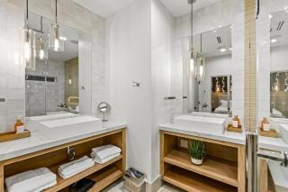 Beachfront Paradise Sleeps 20 with Heated Pool - 2