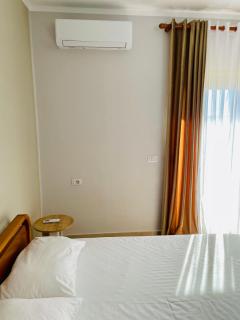 EasyTrip Family - City Center - Divjakë - 1