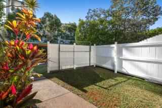 Townhouse in Auchenflower - 2