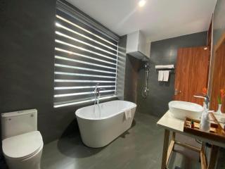 Nava Hotel Hotel & Resort - Dong Hoi - 6
