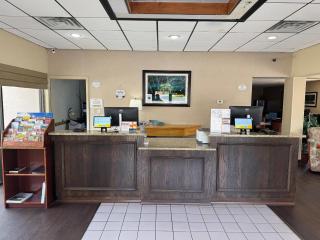 Hill City Inn - Lynchburg - 8